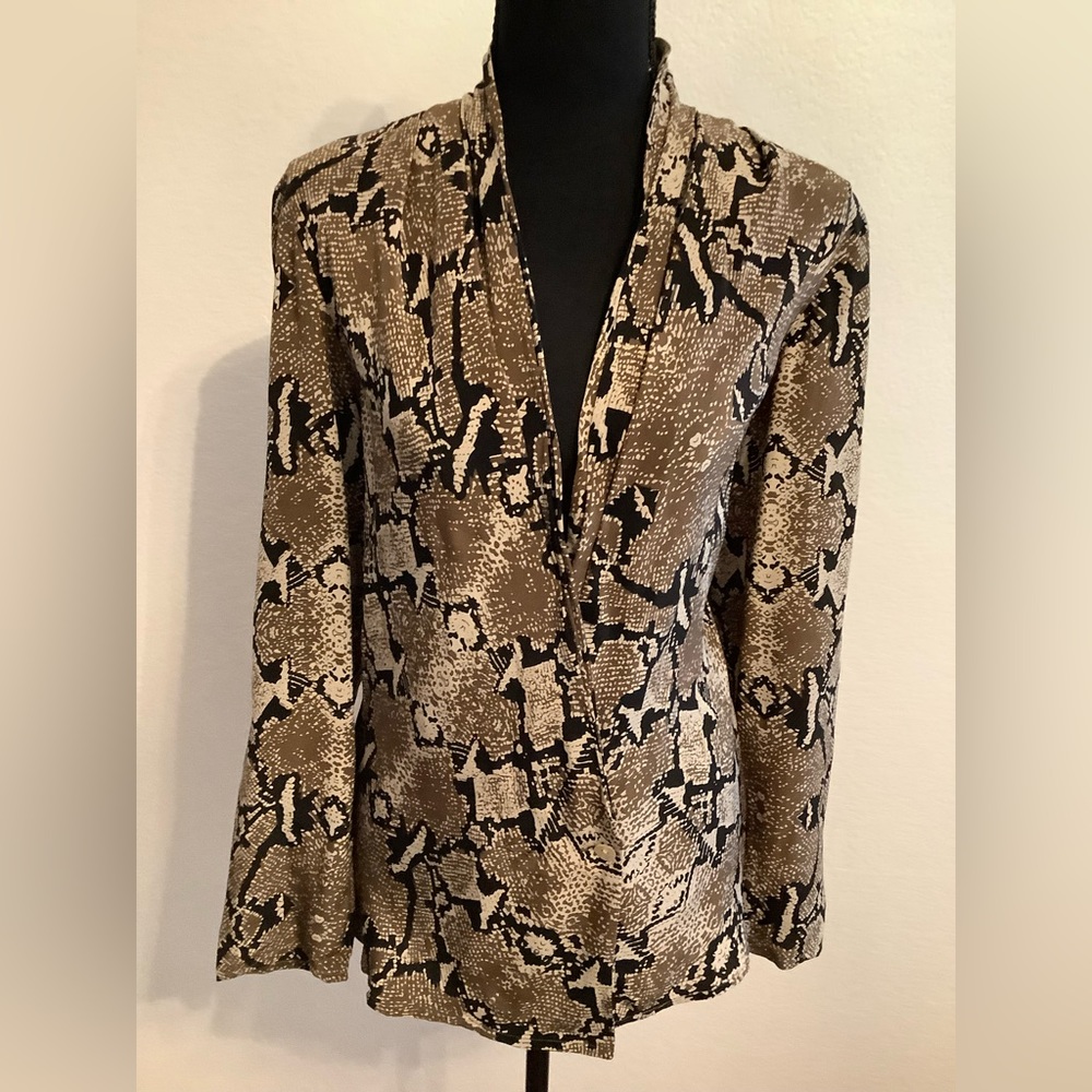 Silk lizard, print blouse